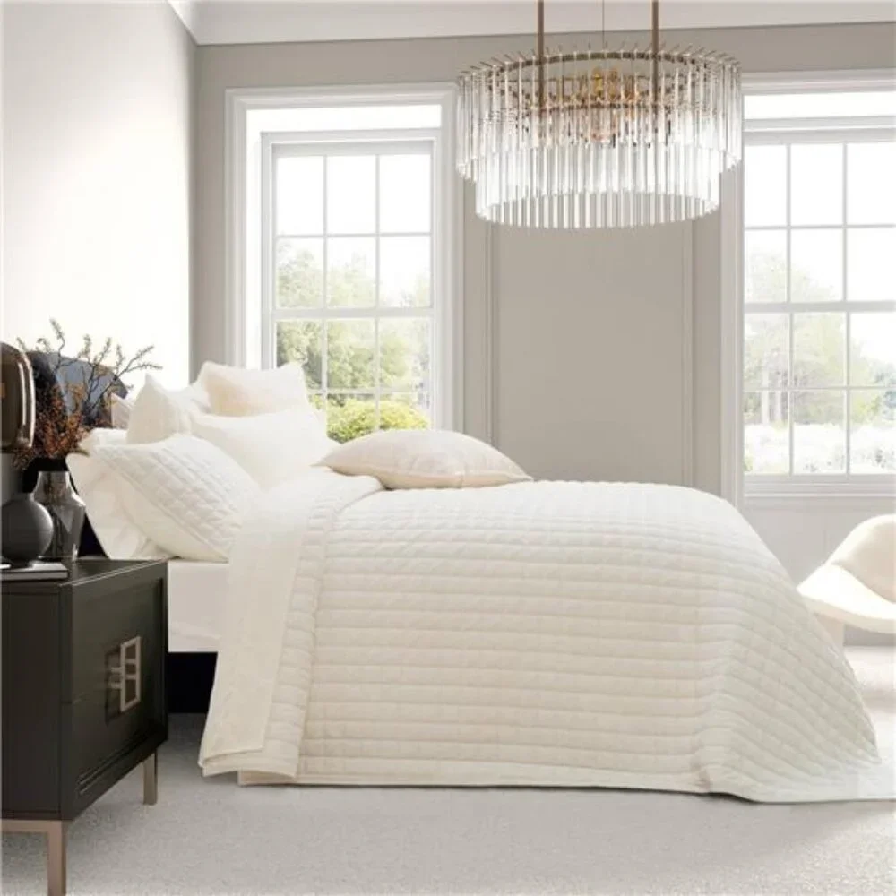 Luxury Velvet Quilt Set King Size, Lightweight Velvet Comforter Set, Oversized